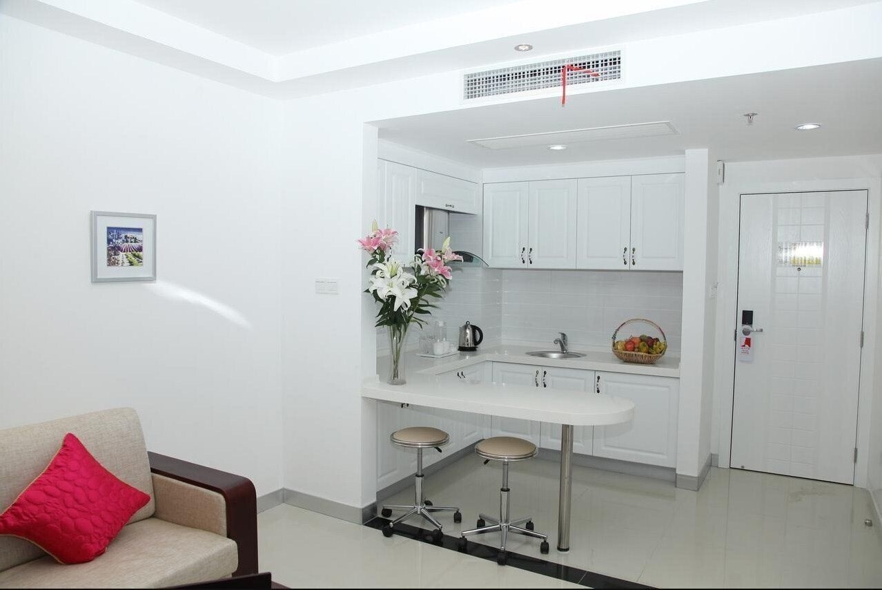 Территория Hua Bao Shi Hotel Sanya 2*